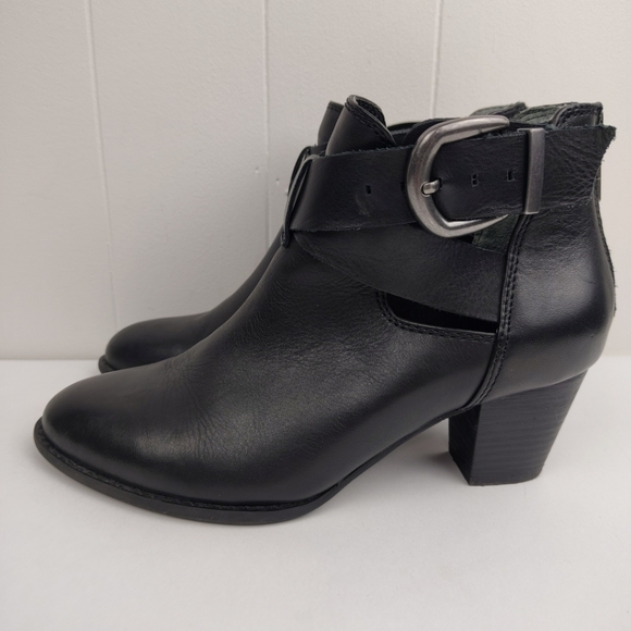 Vionic Shoes - VIONIC- Upright Rory Heeled Bootie Black Leather Buckle Ankle Boots 7.5